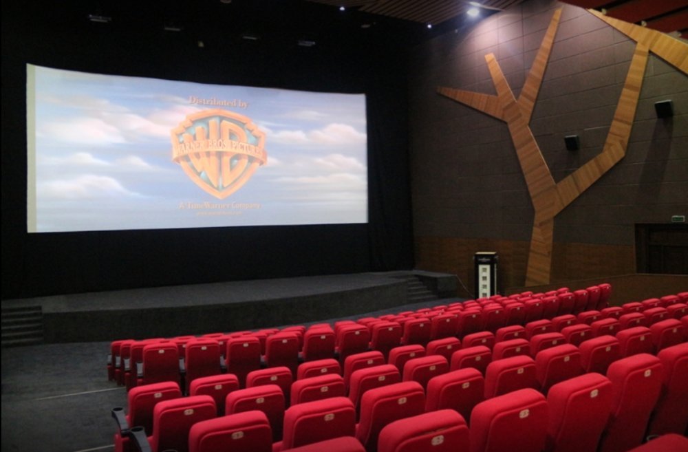 Кинотеатр орленок душанбе. Премьер зал душанбе кинотеатр. Расписание кинотеатров душанбе. Душанбе кинотеатр горького. Кинотеатр таджикистан душанбе.